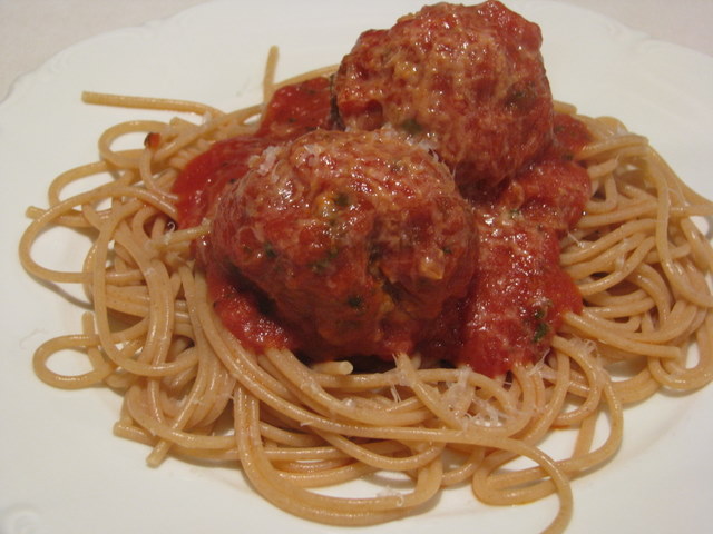 Healthy Spaghetti and Meatballs